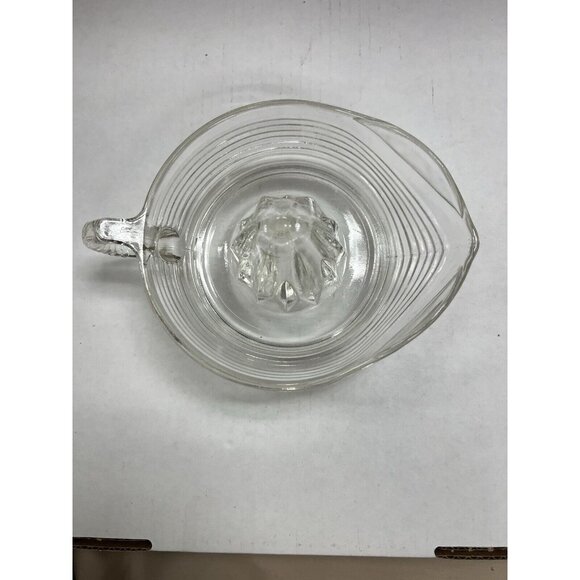 Vintage Anchor Hocking Large Clear Glass Handled Juicer Fruit Reamer Pedestal - Picture 4 of 11